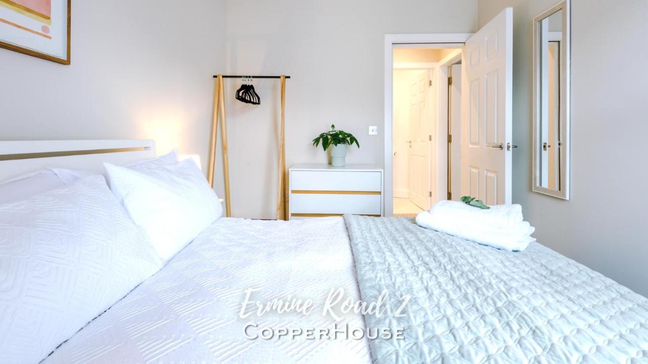 Designer Apartments For City Breaks In Chester Exterior photo