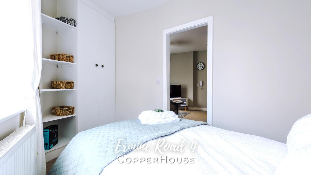 Designer Apartments For City Breaks In Chester Exterior photo
