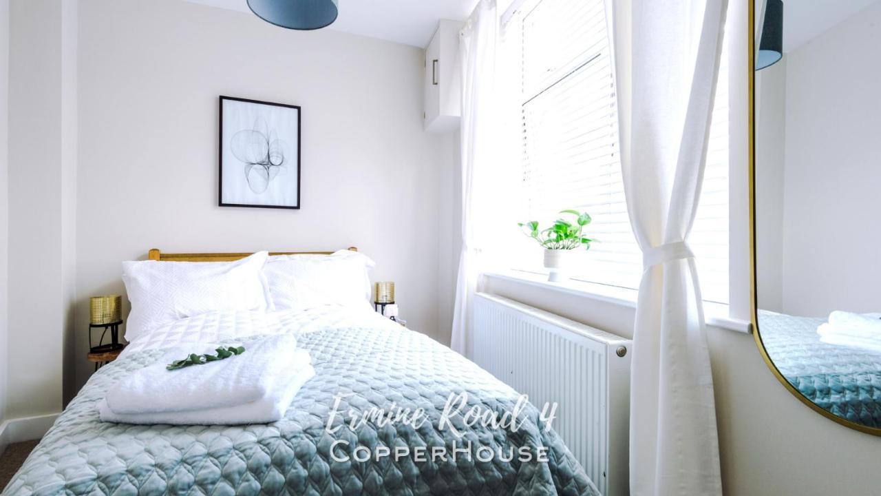 Designer Apartments For City Breaks In Chester Exterior photo
