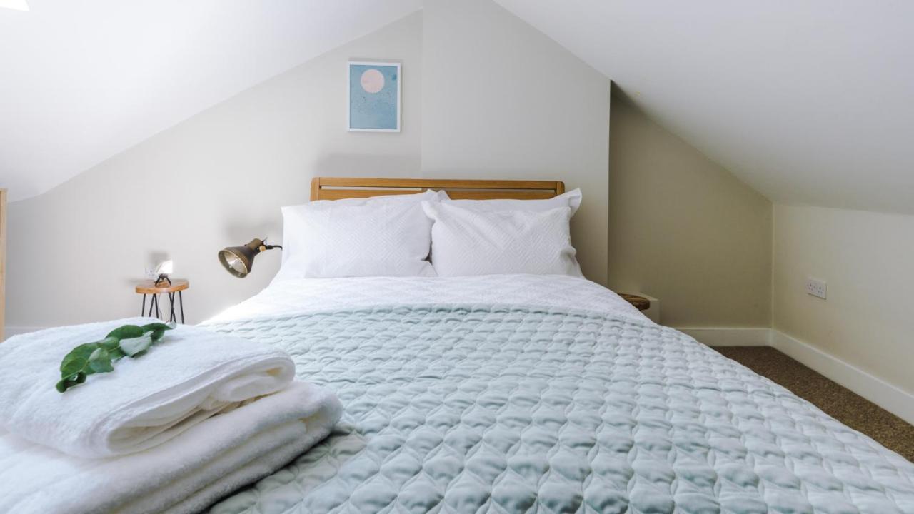 Designer Apartments For City Breaks In Chester Exterior photo